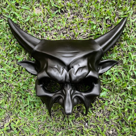 Black Devil Demon Horns Halloween Party Masquerade Full Face Cosplay Mask - Picture 1 of 4